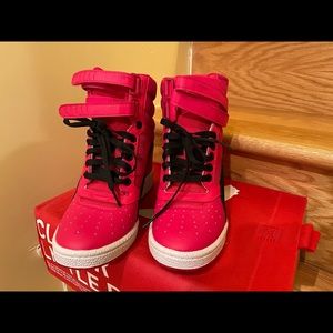 Puma brand new wedge shoes